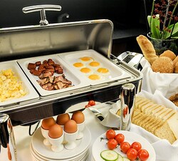 Breakfast and brunch