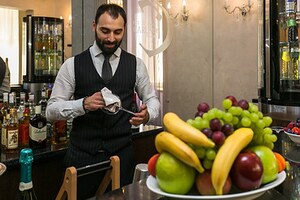 Cocktails and refreshing drinks